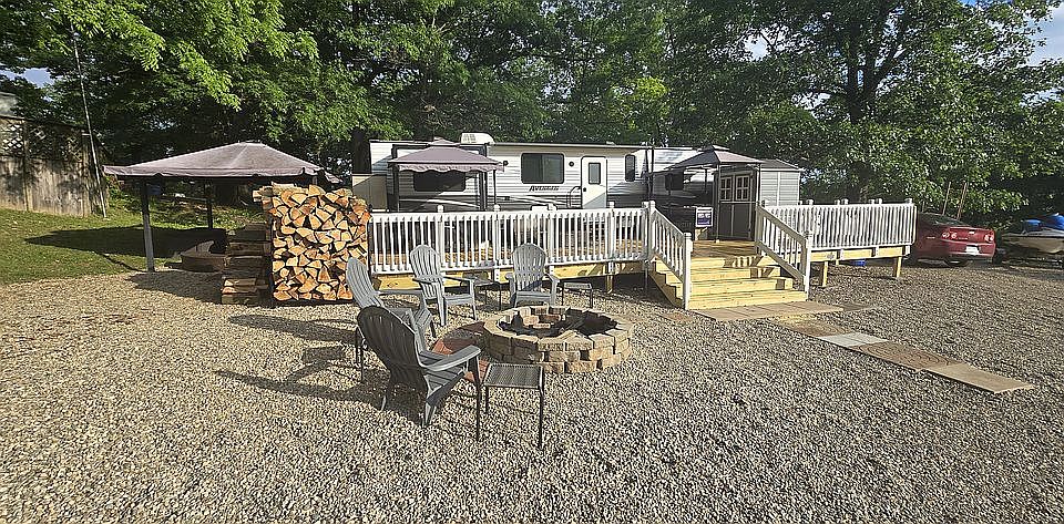 1st image of 2705 W Buck Lake Rd #E29