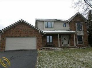 3527 Bradford Square Dr, Ann Arbor, MI 48103