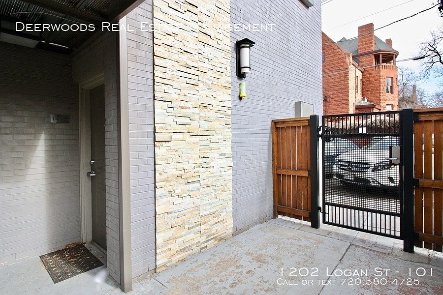 1st image of 1202 N Logan St APT 101