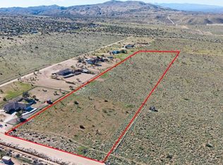 9588 Milpas Dr, Apple Valley, CA 92308