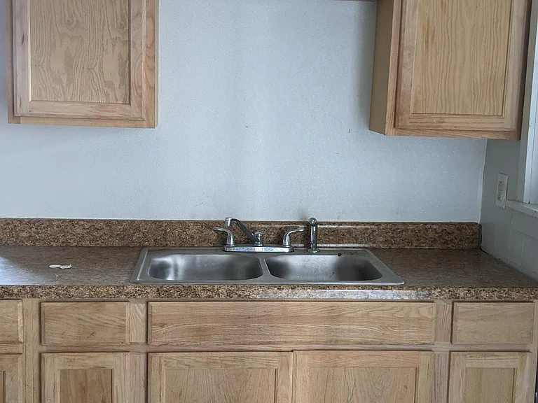 1110 Albright Ave #2 — Photo 2
