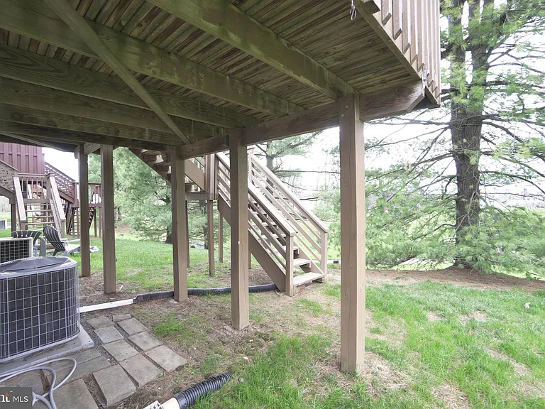 2041 Greenes Way Cir — Photo 24