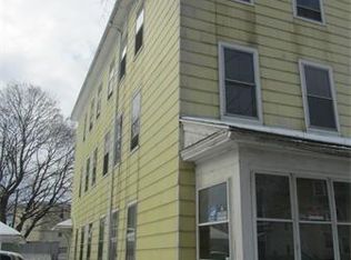 9 Douglas Ct, Worcester, MA 01603