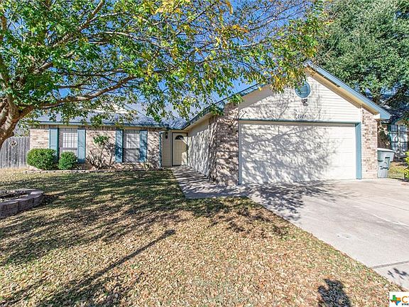 2nd image of 2009 Kingwood Dr