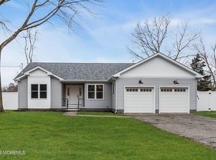 54 Morris Boulevard, Bayville, NJ 08721