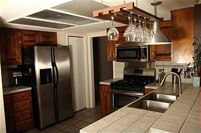 3rd image of 5012 Russell Dr NW