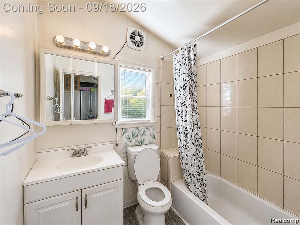 3875 Sobieski St, photo 15