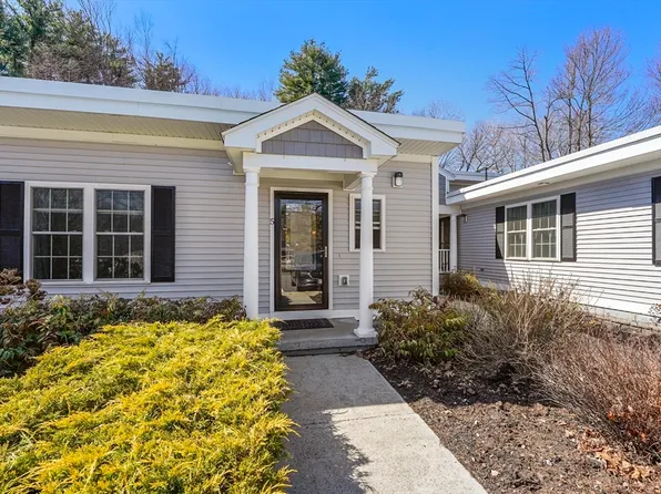 445 Berlin St #5, Clinton, MA 01510