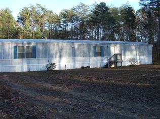 211 Sunny Side Rd, Drakes Branch, VA 23937