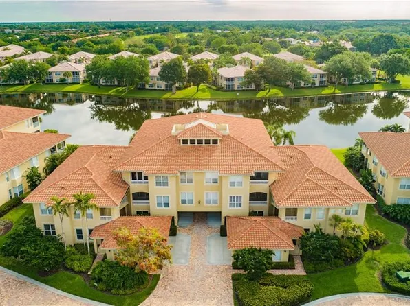 1875 Les Chateaux Blvd APT 101, Naples, FL 34109