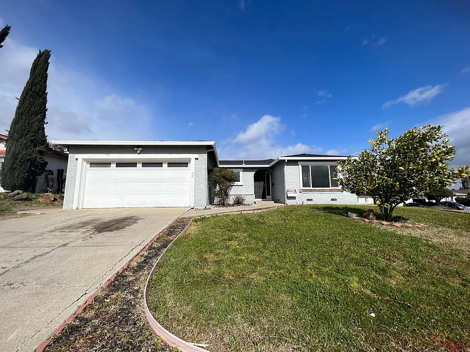 1st image of 1315 Gloria Dr