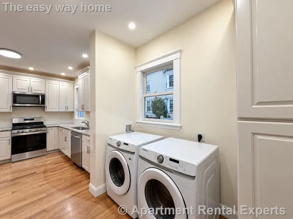41-43 Jaques St #1, Somerville, MA 02145