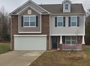 10215 Bradstreet Commons Way, Charlotte, NC 28215