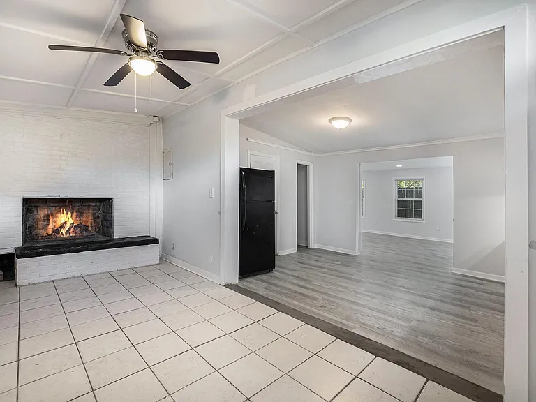1131 Leesville St #D — Photo 4