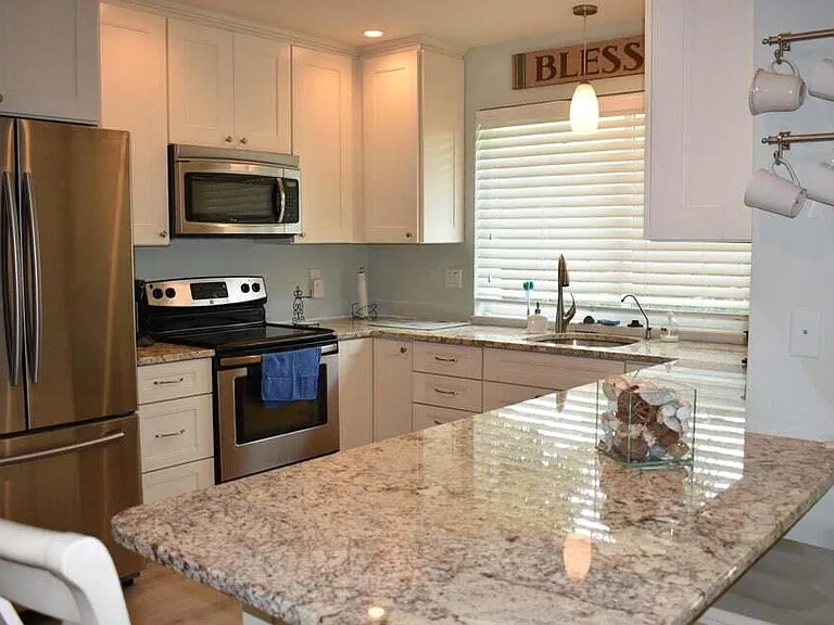 2300 Florida Blvd #D — Photo 7