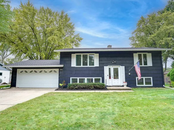 6619 Cooper Ave, Middleton, WI 53562