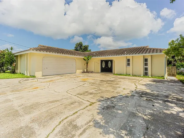 4149 Floramar Ter, New Port Richey, FL 34652