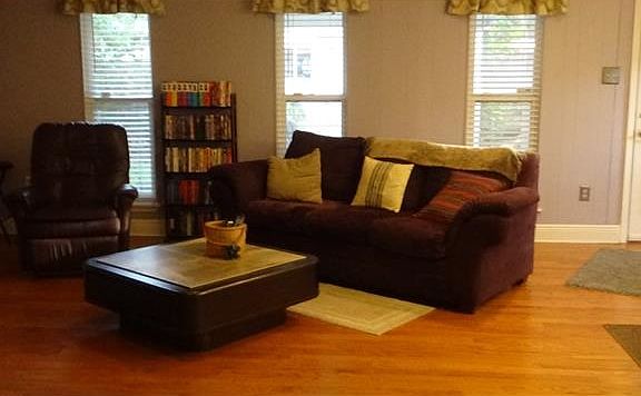 2nd image of 6211 Brunswick Ct