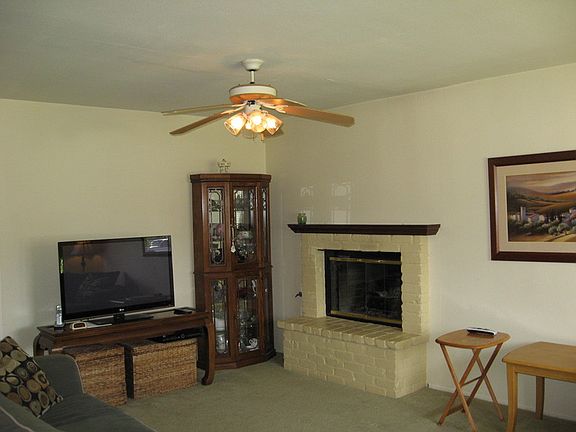 5th image of 612 N Paulina Ave