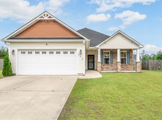 712 Ashley Meadow Ln, Jacksonville, NC 28546