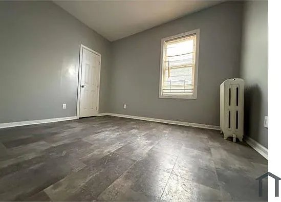 3 bed, $3,200 — Photo 4