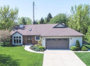 142 Zapata Ln, Minooka, IL 60447