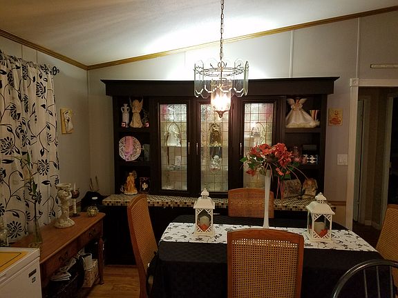 Built in China hutch 