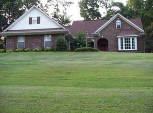 120 E 9th St, Pontotoc, MS 38863