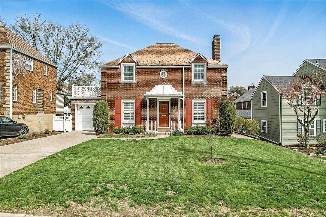 洋書 IN PERFECT SHAPE 洋書 IN PERFECT SHAPE 洋書 IN PERFECT SHAPE ブック