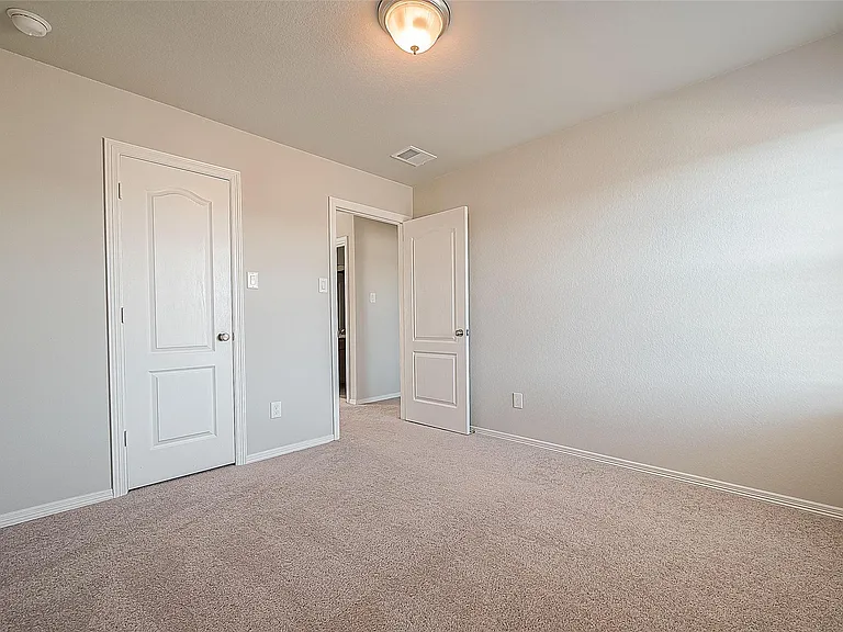 20033 Tuft Canyon Ct — Photo 33