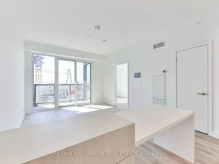 370 Martha St #1608 — Photo 49