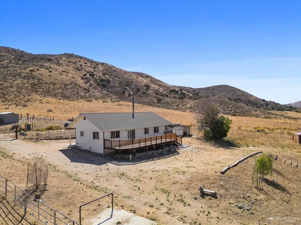 21901 Old Well Rd, Tehachapi, CA 93561