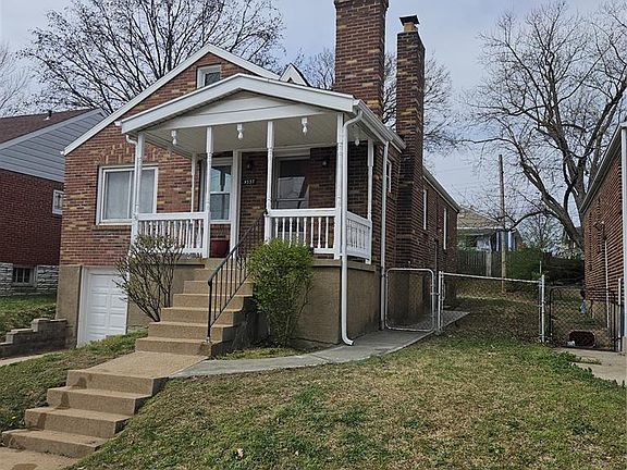 2nd image of 9337 Mackenzie Rd