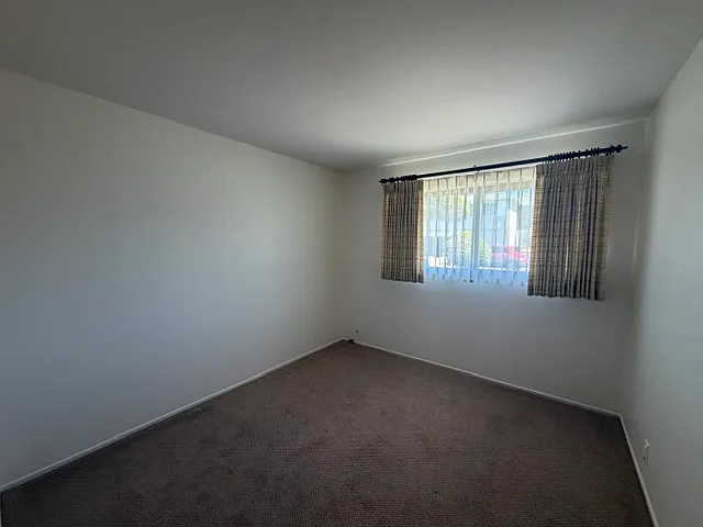 460 Mariposa Dr — Photo 13