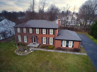 4004 Old Dominion Dr, West Bloomfield, MI 48323
