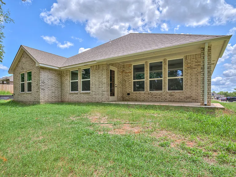 1007 Magnolia Dr — Photo 22