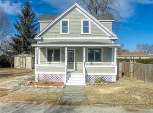 31 Royland Rd, Warwick, RI 02889