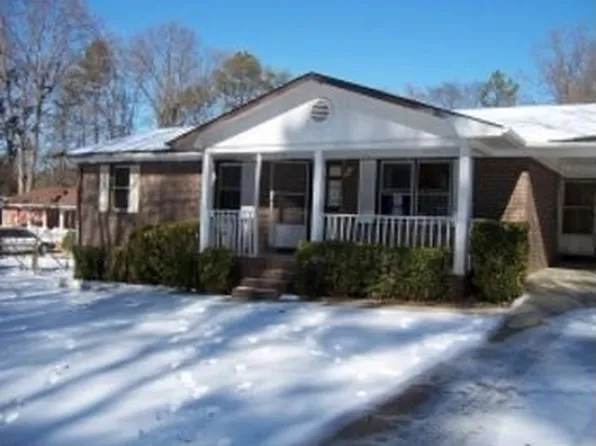 21 Virginia Ave, Emerson, GA 30137