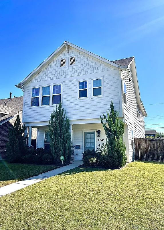 4 bed, 4.0 bath, 2437 sqft, $5,000 — Photo 1