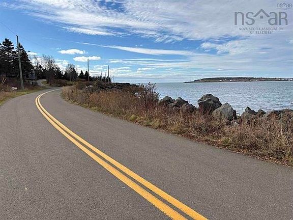 4th image of Overcove Rd