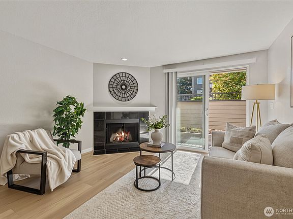 5th image of 738 Kirkland Circle #E104