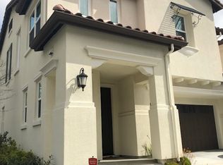 12 Kendall Cir, Moraga, CA 94556