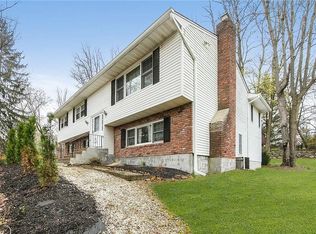 23 North Rd, Pearl River, NY 10965