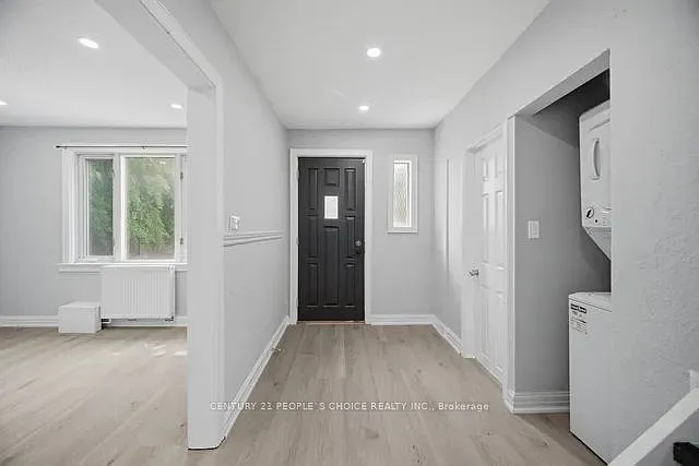 249 Burnhamthorpe Rd #-MAIN — Photo 7