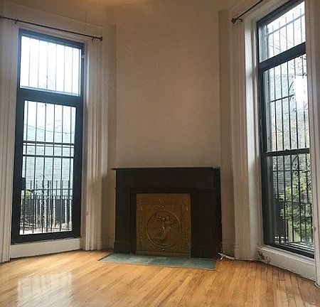2nd image of 229 Clermont Ave APT 2
