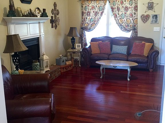 2nd image of 113 Hermitage Dr