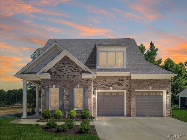 11422 Pine Willow Circle Gln