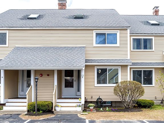 2nd image of 170 Ayer Rd #E