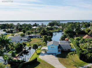 1858 NW Pine Lake Dr, Stuart, FL 34994