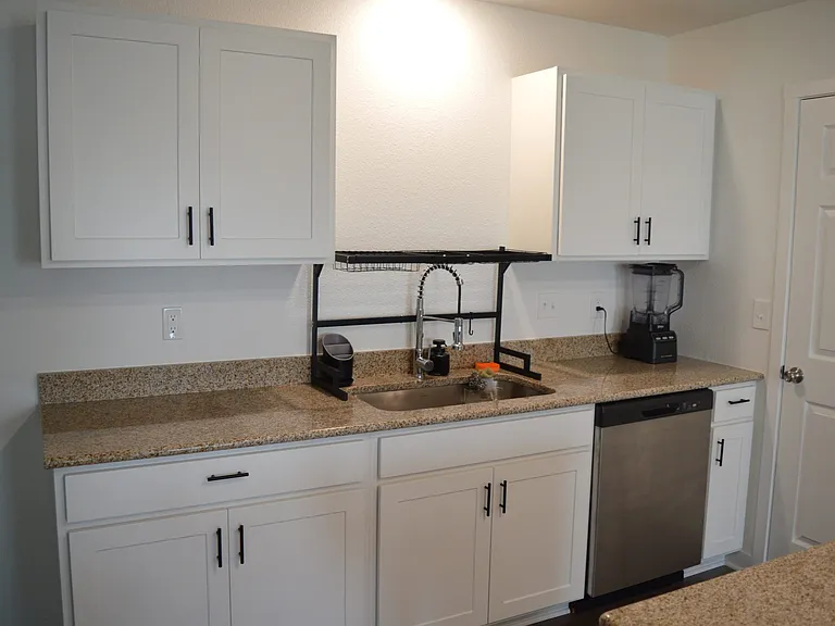 311 Alberts Dr — Photo 6